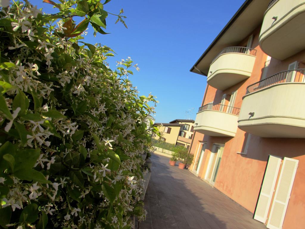 Hotel Dante Residence Mantova Exterior foto